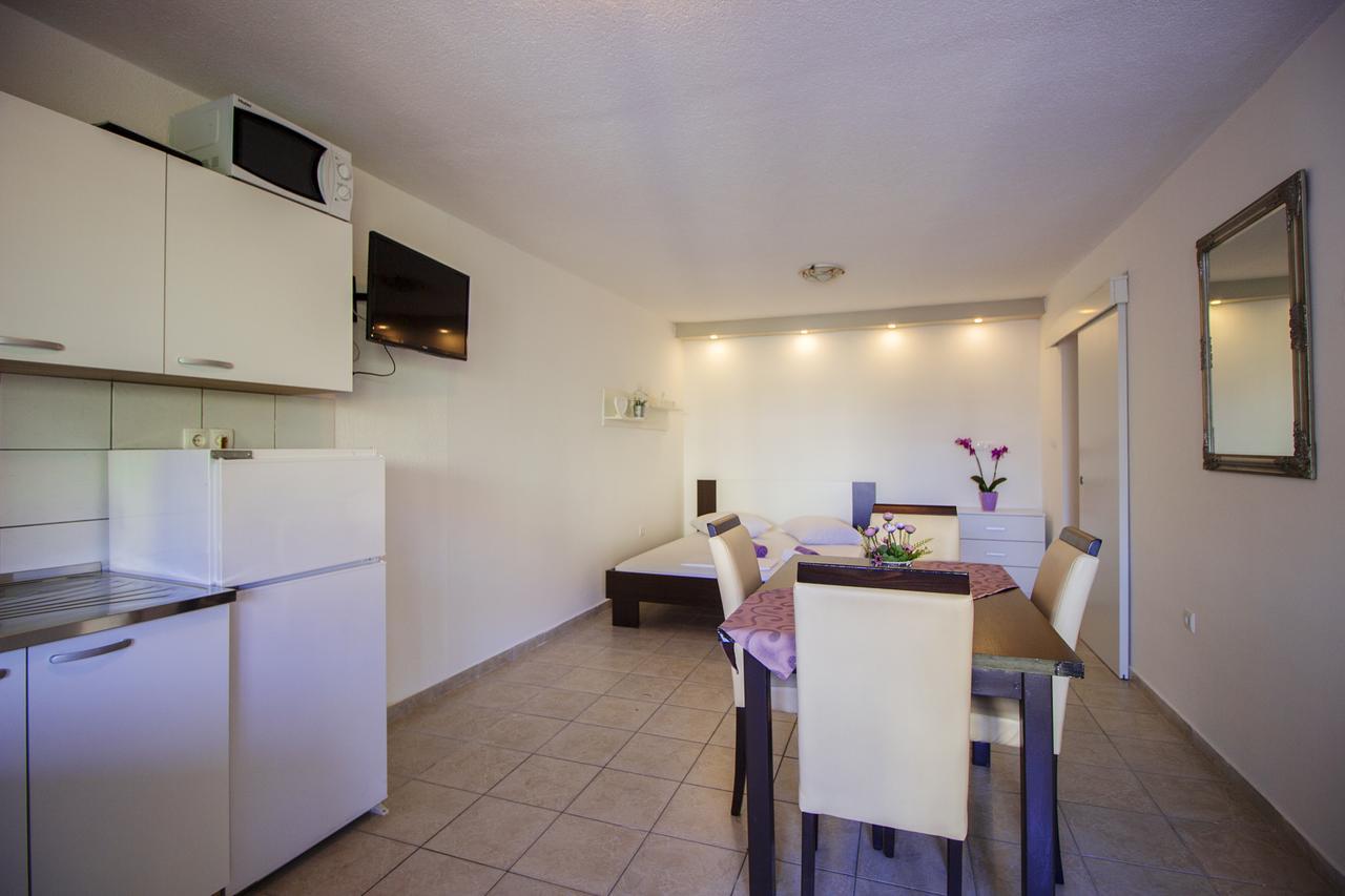 Apartments Hajdi Duce Luaran gambar