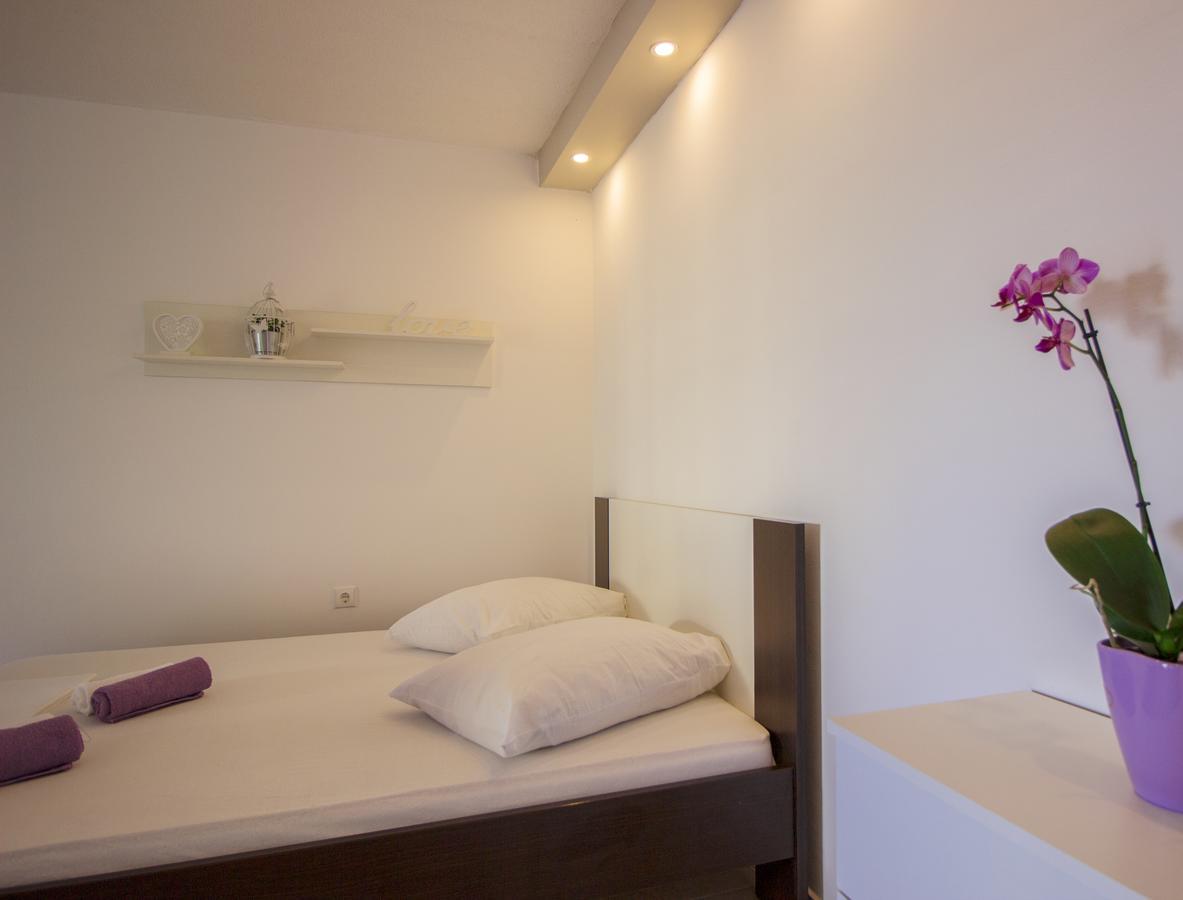 Apartments Hajdi Duce Luaran gambar
