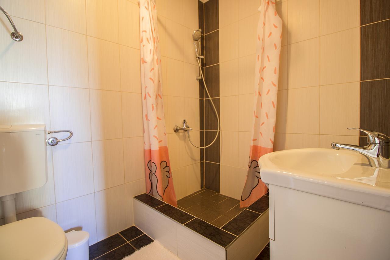 Apartments Hajdi Duce Luaran gambar